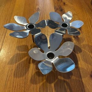 Vintage Retro Triple Daisy Flower Silver Tone Candle Holder